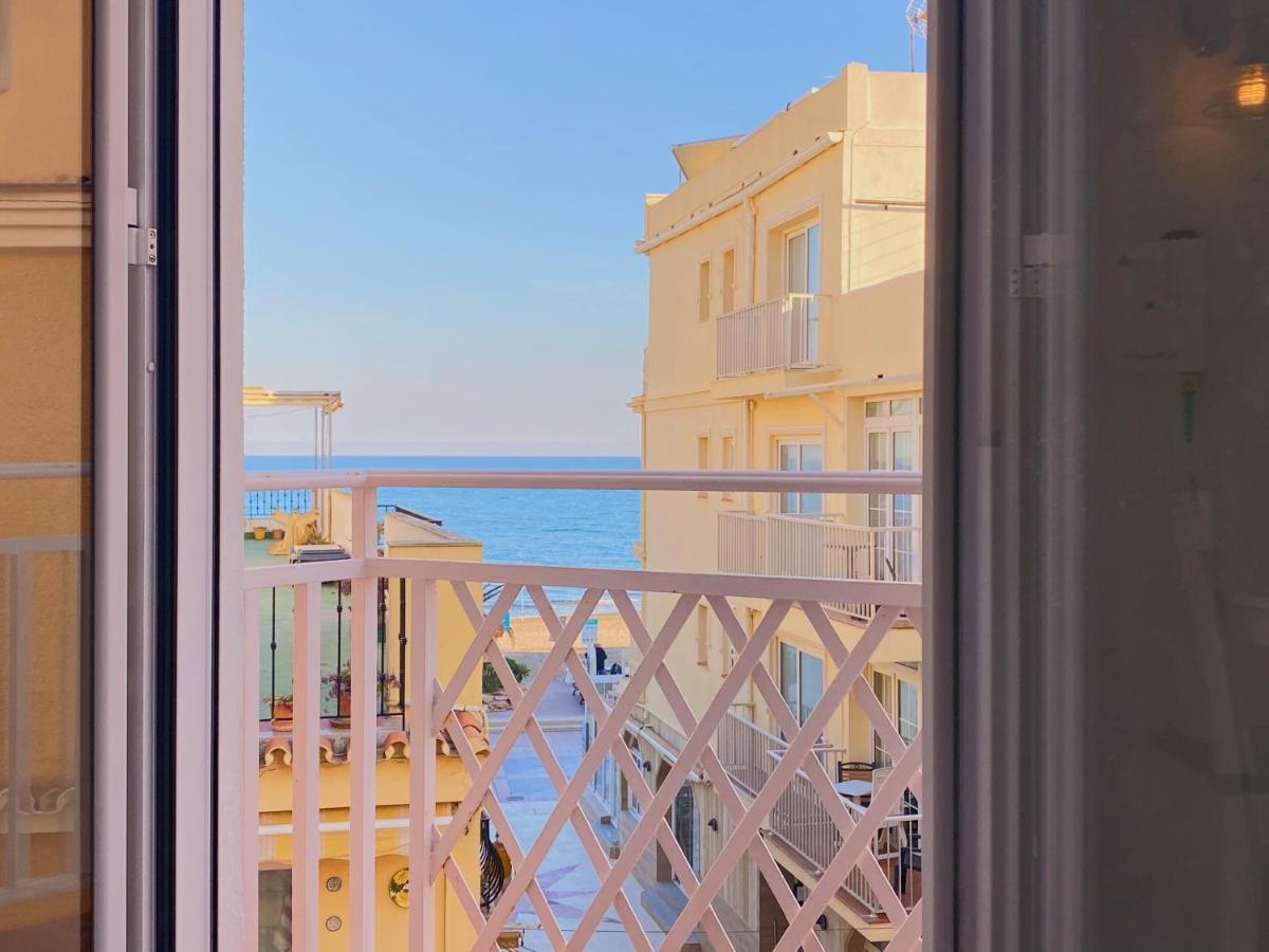 Alojamiento En La Carihuela-Costa Del Sol Torremolinos Eksteriør bilde